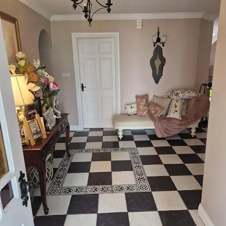 Dee's Nest Pensionat